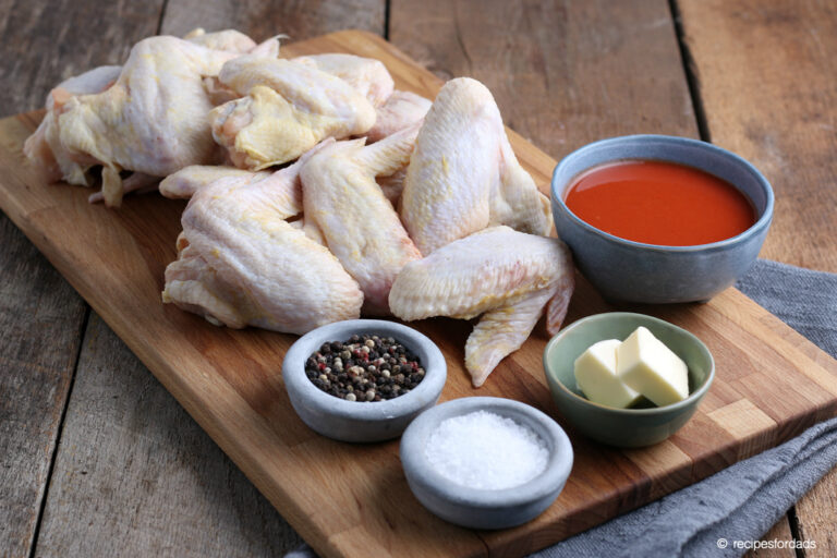 How To Cut Chicken Wings For Grilling or Smoking
